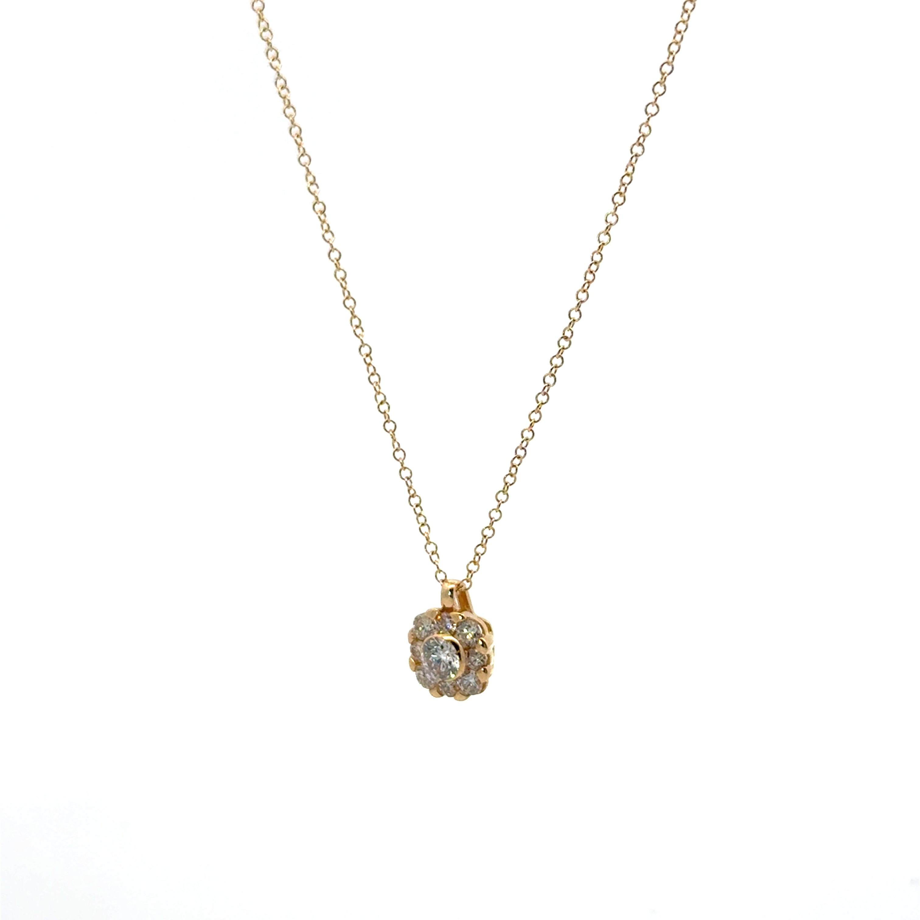 Collar Diamante Central con Halo Diamantes