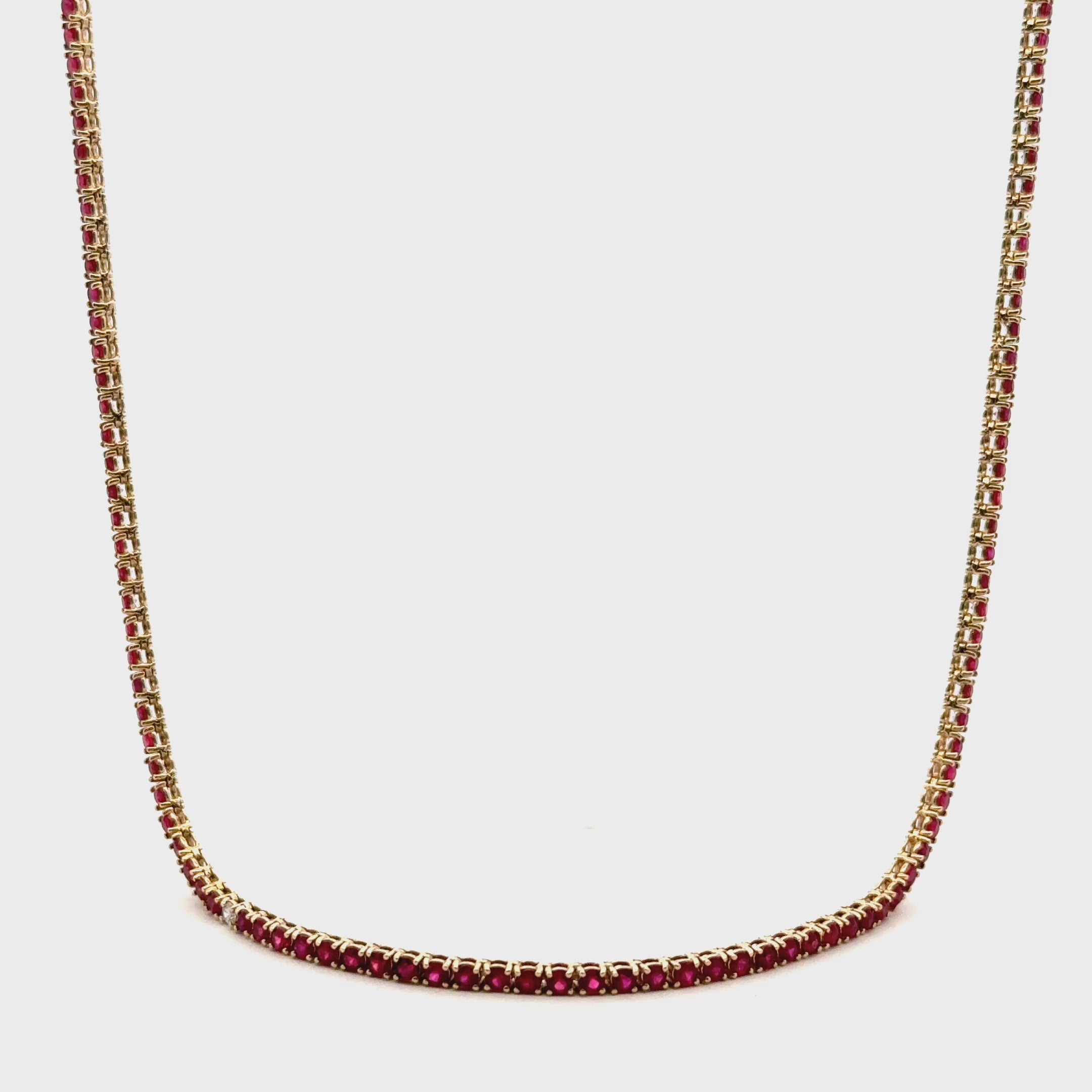 Collar Tennis Rubí con Diamantes