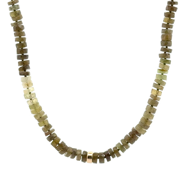 Collar Selva