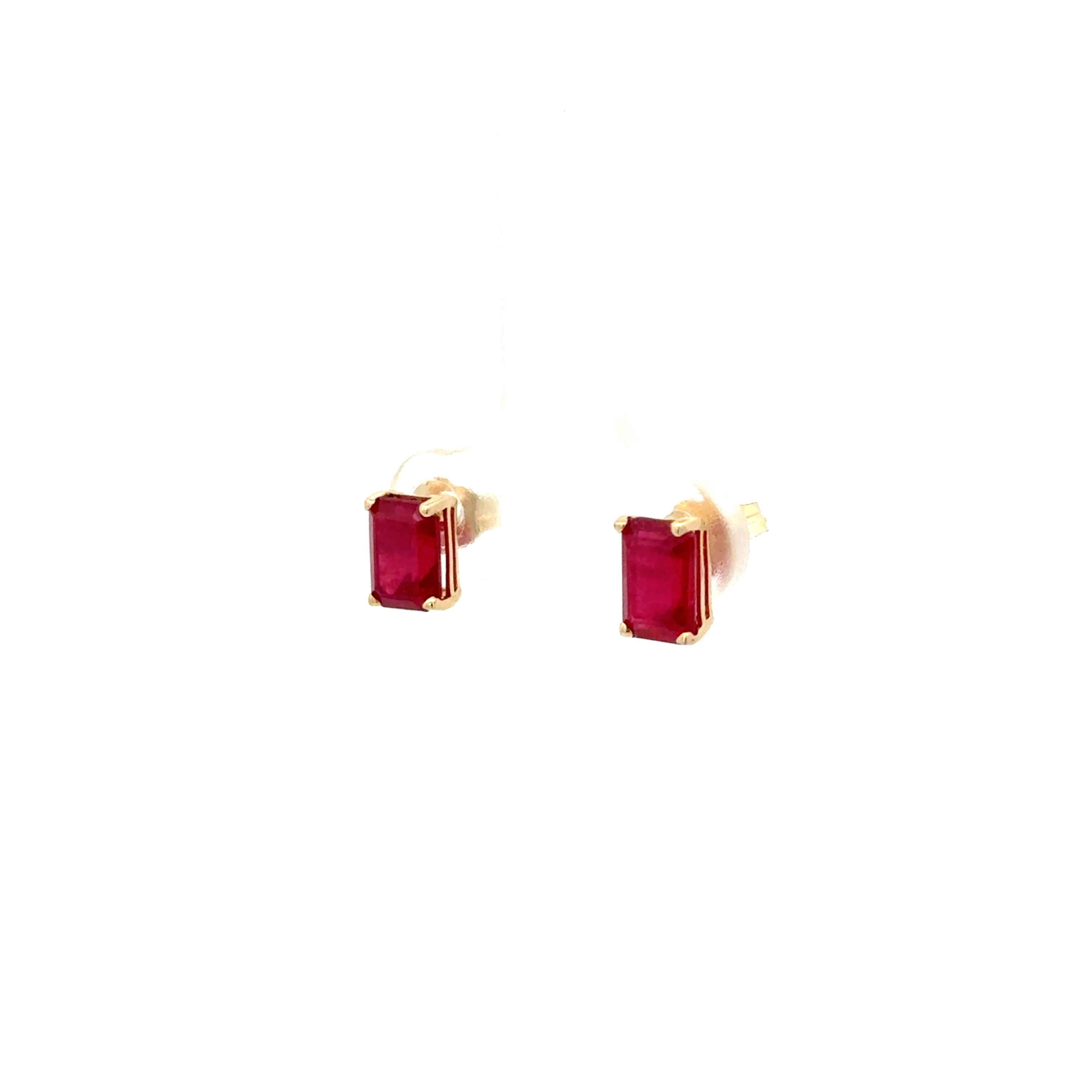 Aretes Rubíes Rectangulares
