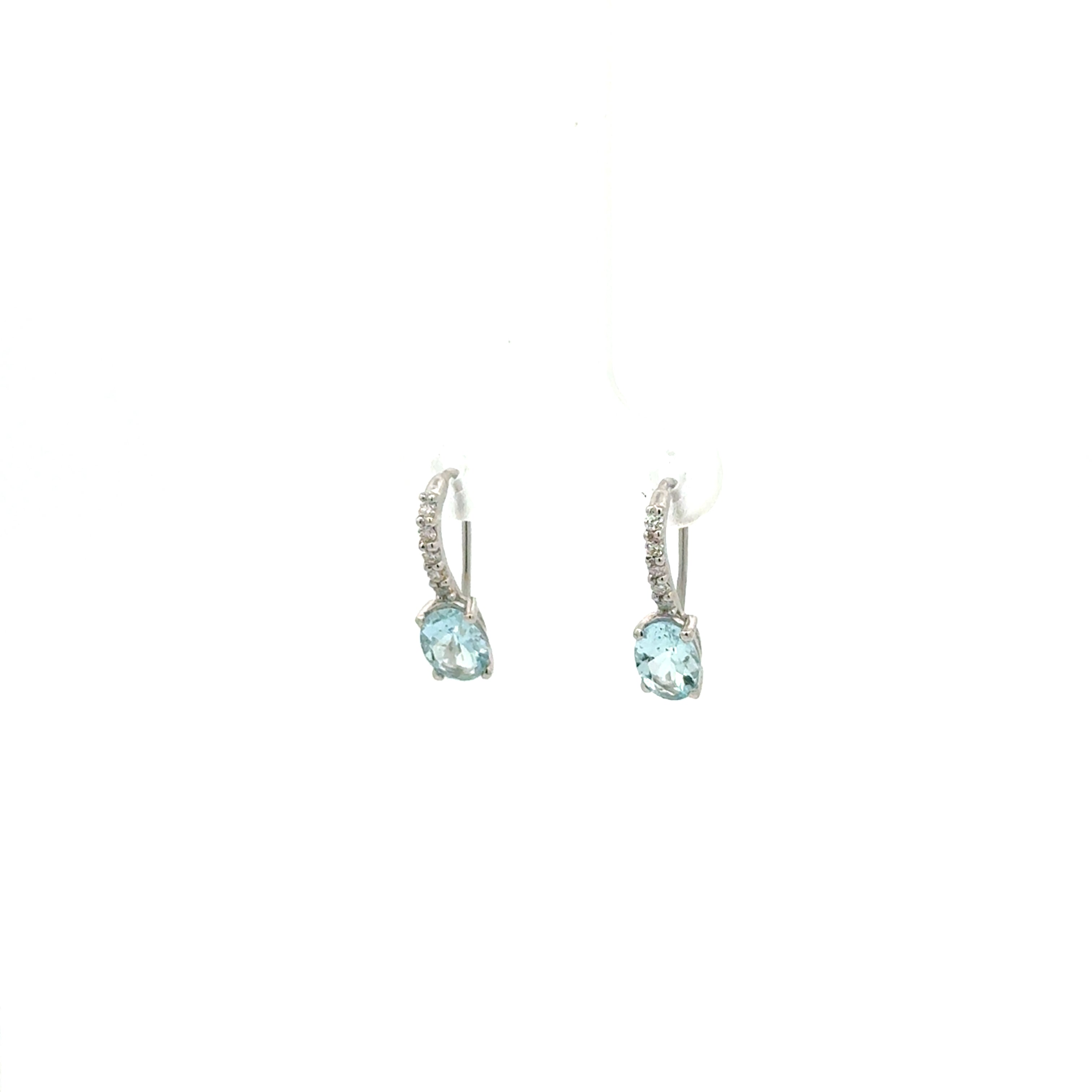 Aretes Aguamarina Ovalada Colgantes con Diamantes