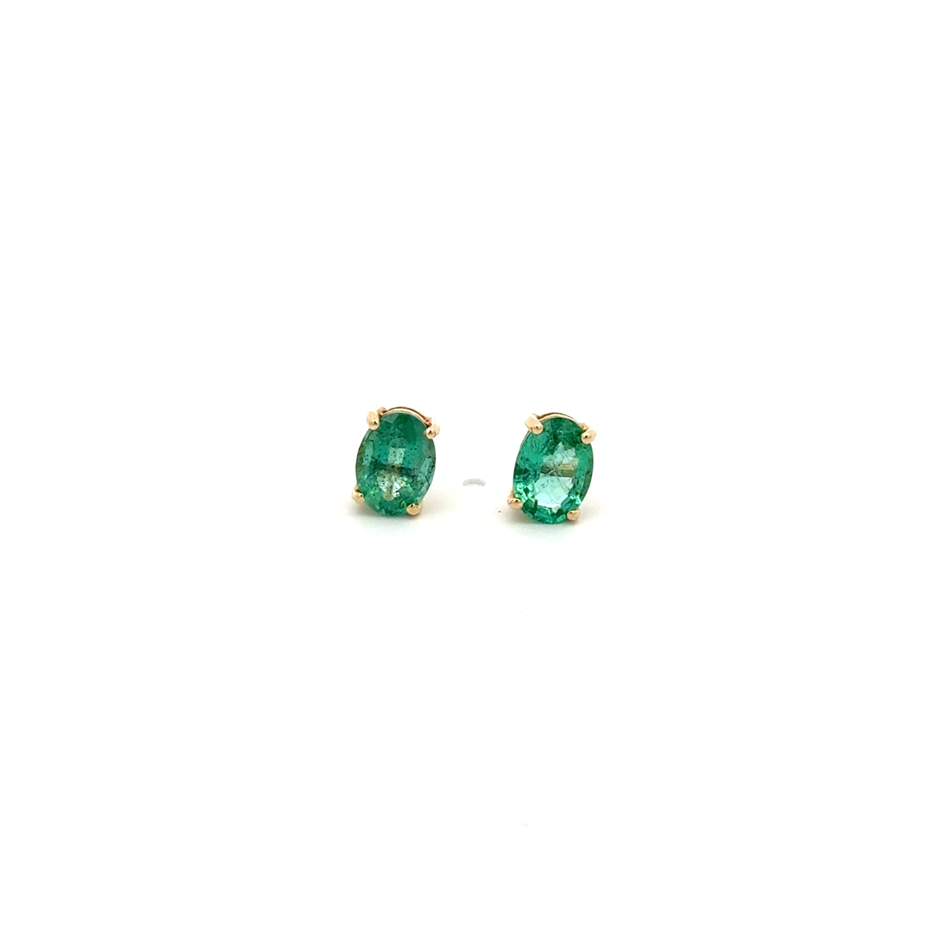 Aretes Esmeralda Óvalada