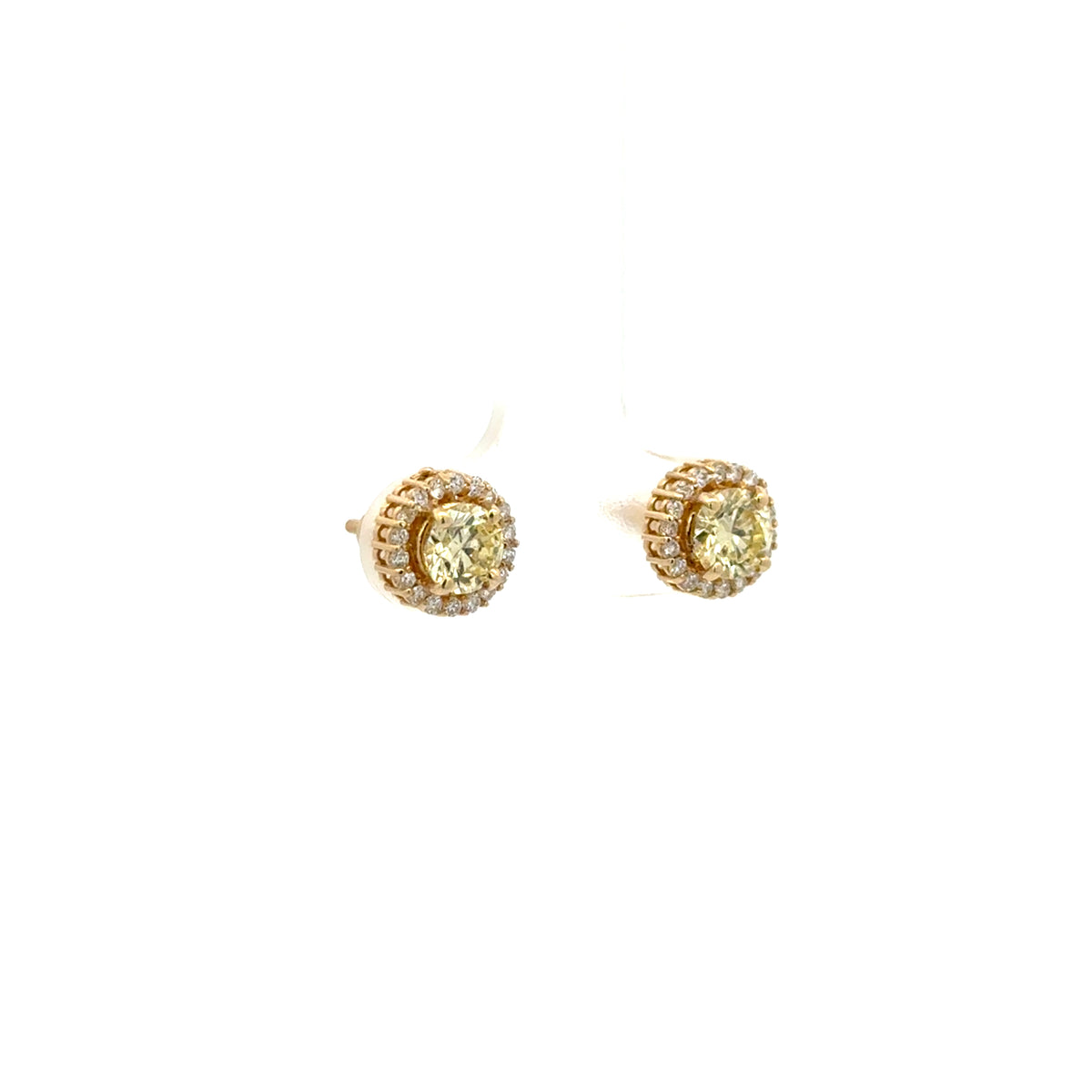 Studs Zia