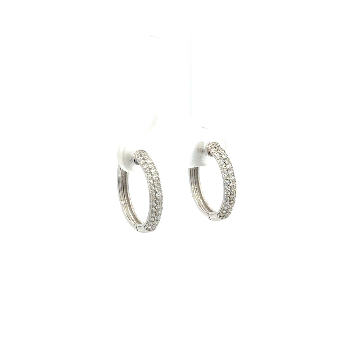 Hoops Mara