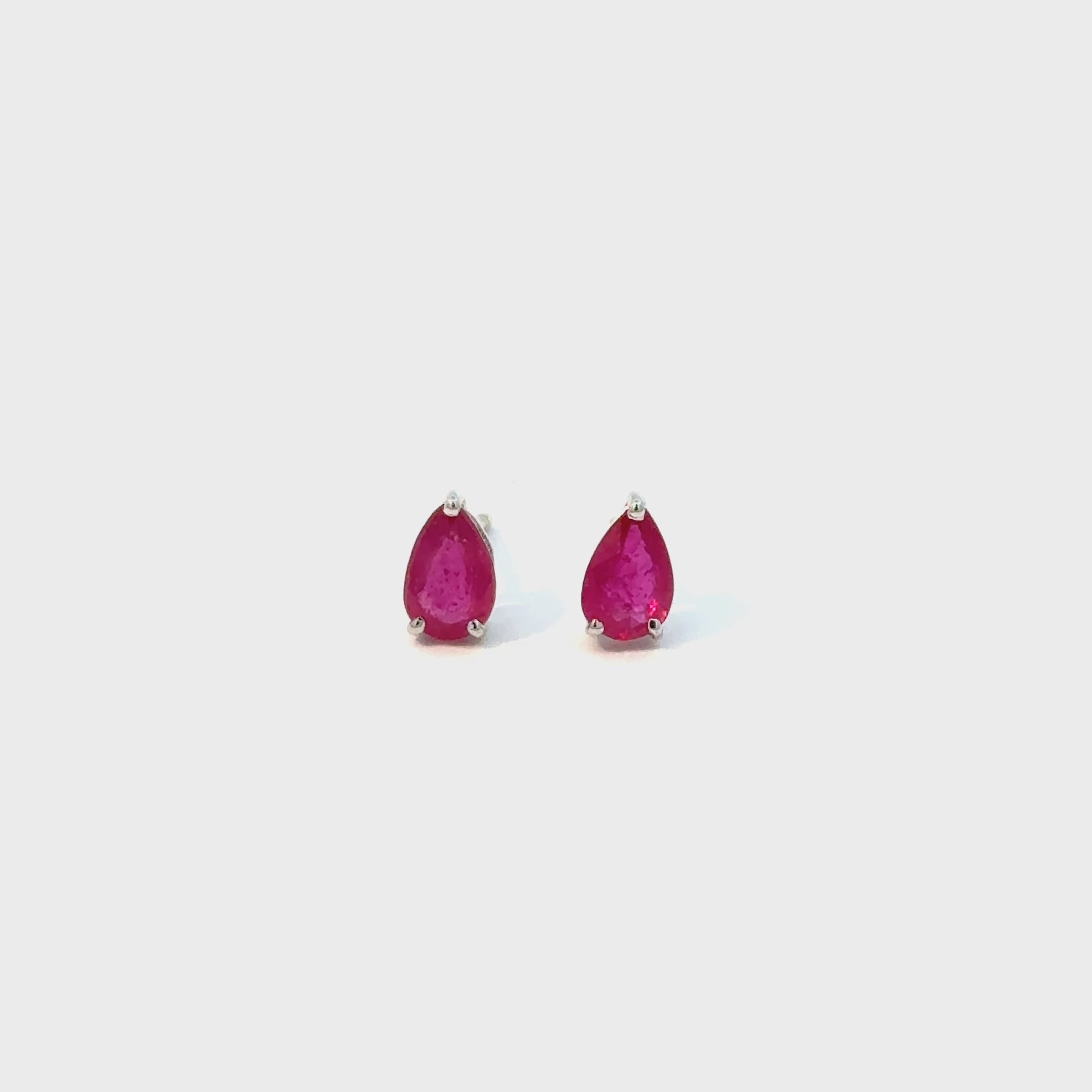 Aretes Rubí Gota