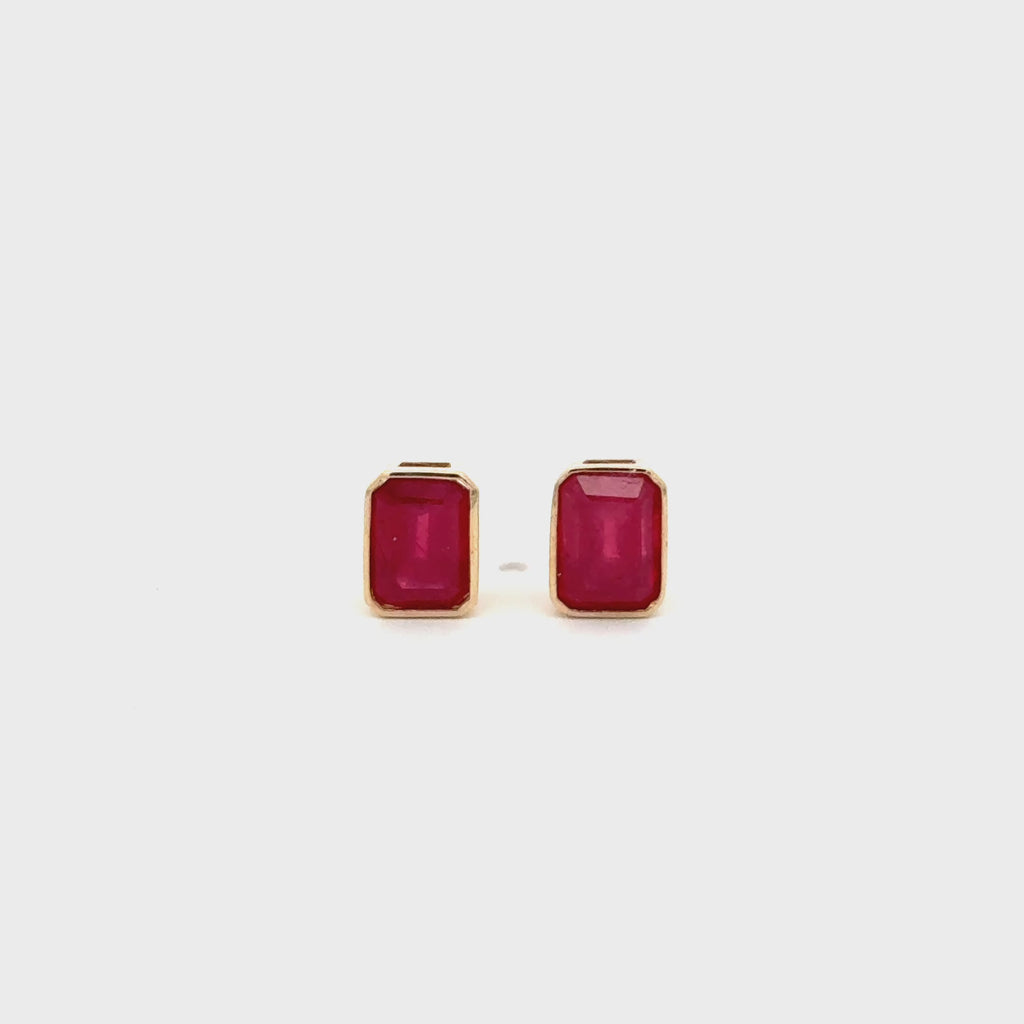 Aretes Rubí Biselados