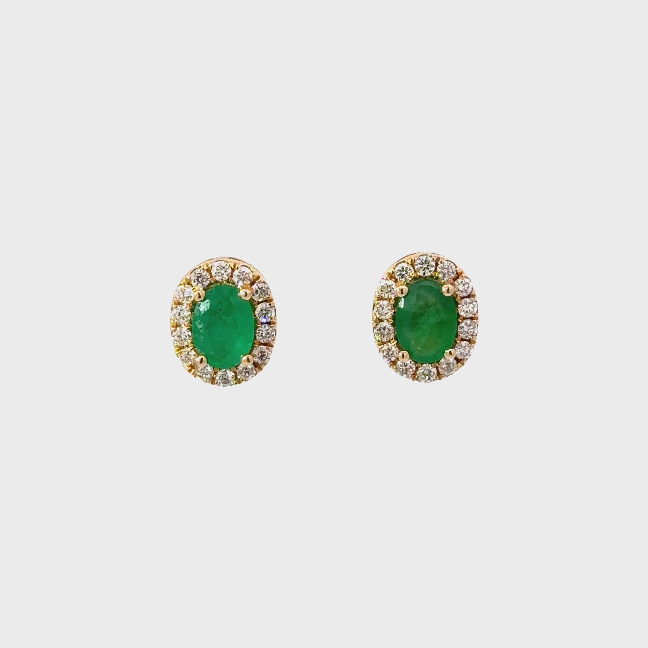 Aretes Esmeralda Ovalada con Halo Diamantes