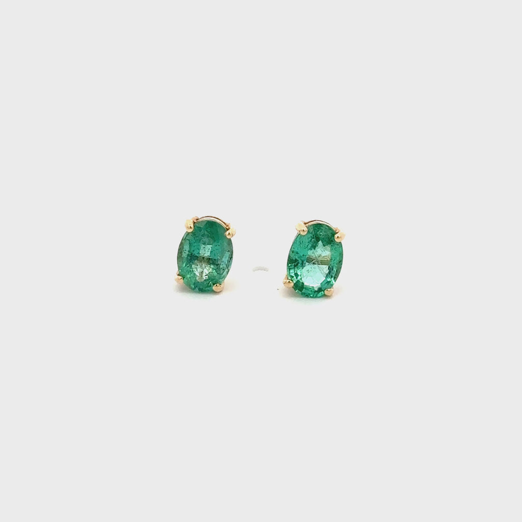 Aretes Esmeralda Óvalada